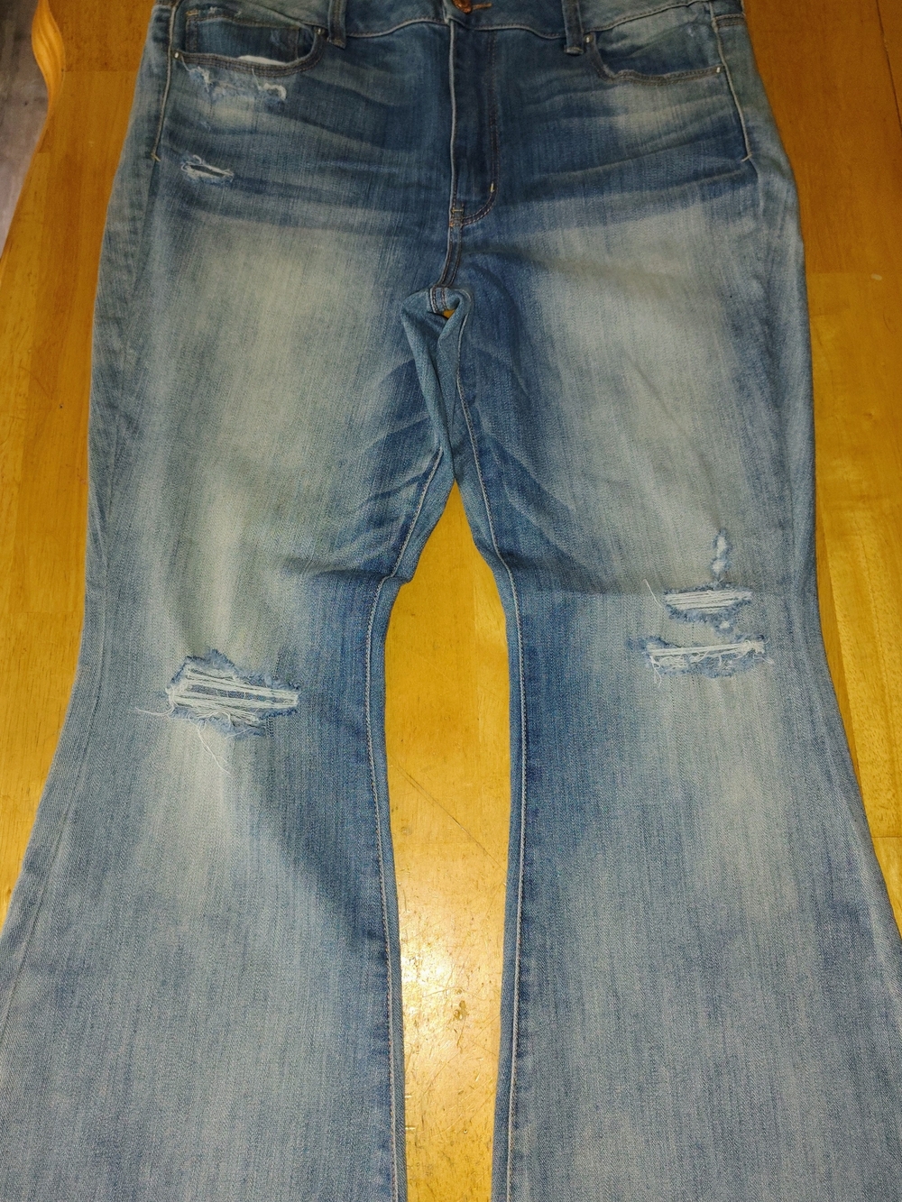 American Eagle Outfitters Light Blue Distressed Wide Leg Jeans